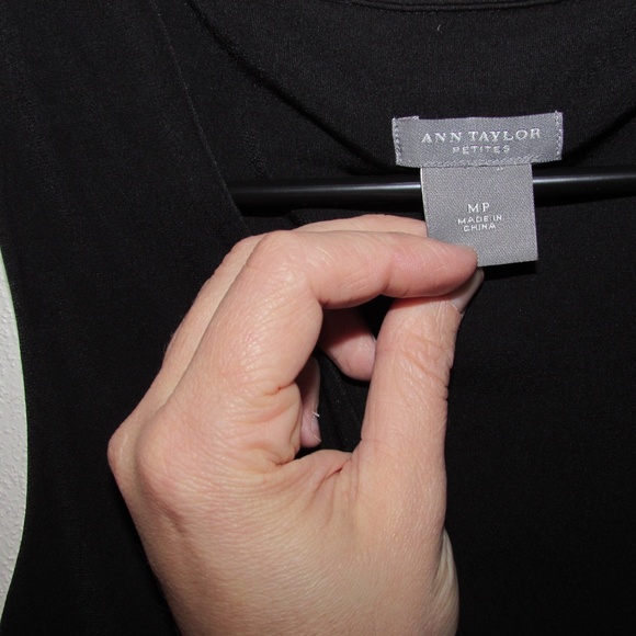 Ann Taylor Petites Stretch black dress - Picture 2 of 4
